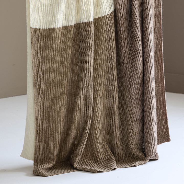 Cozy Knitted Throw Blanket