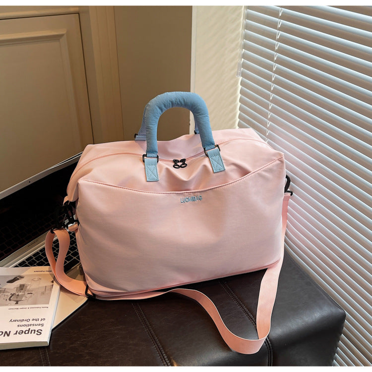 Minimalist Travel Duffle Bag Bowlift