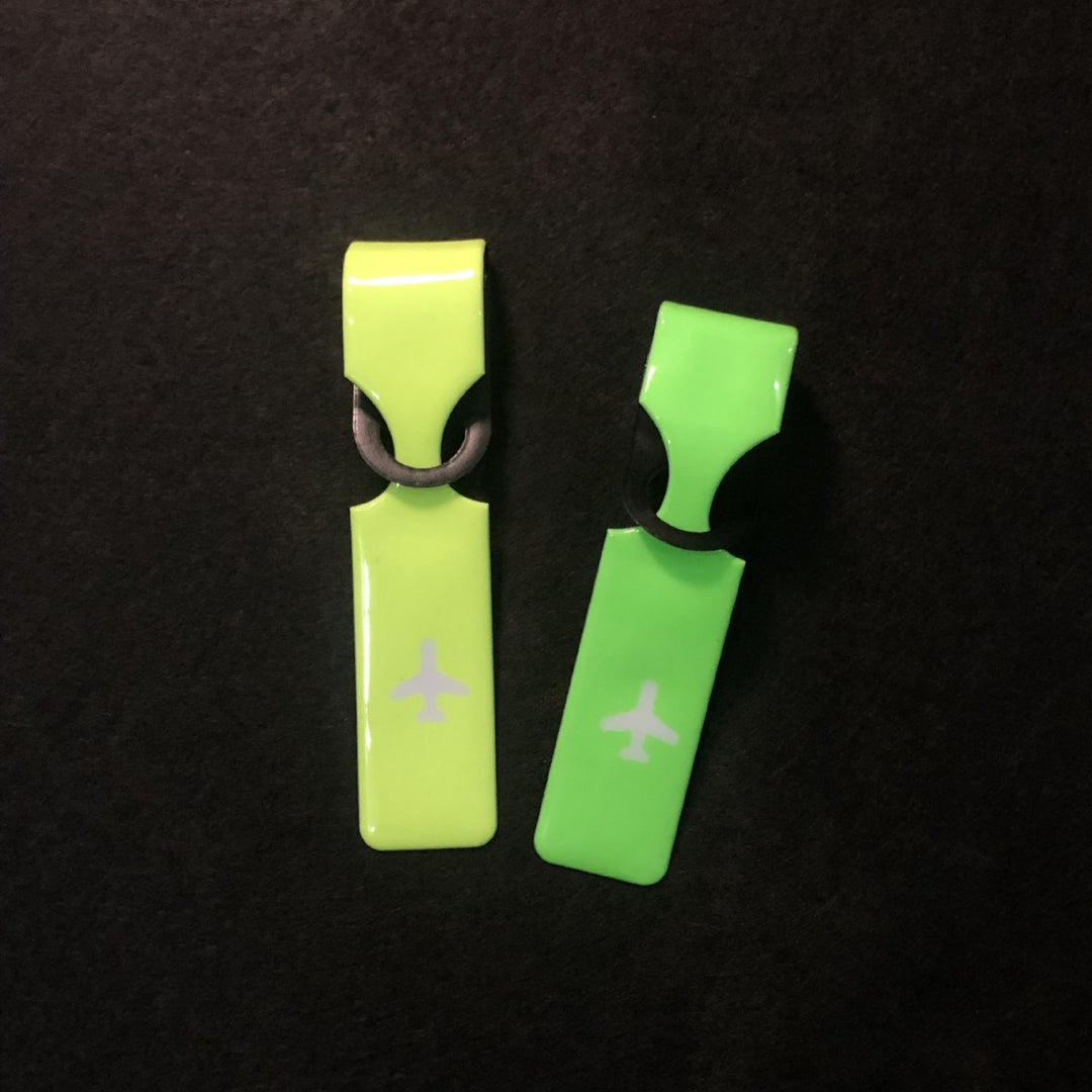 silicone airplane luggage tag with keyring clip and reflective travel ID strap Bowlift