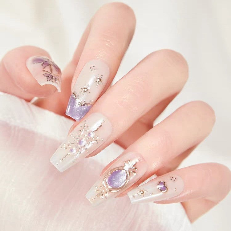 Artistic Press-On Nail Art Extensions Bowlift