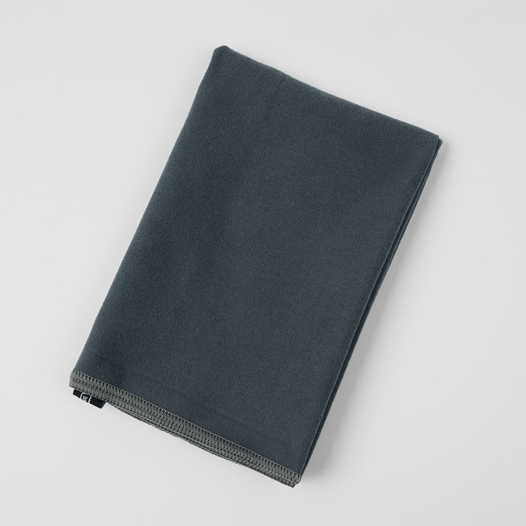 Fleece Blanket Bowlift