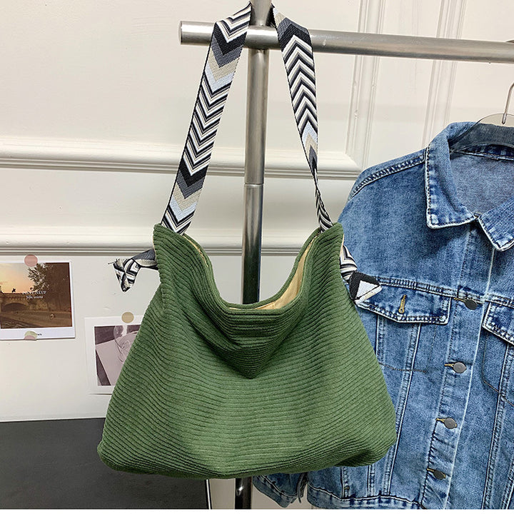 Casual shopper bag with fashionable shoulder strap Bowlift