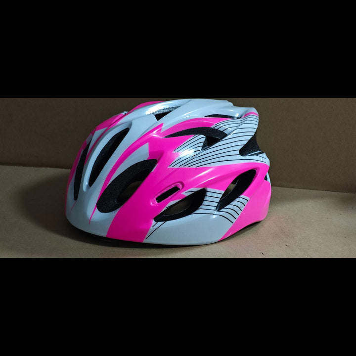 Lightweight Cycling Helmet Bowlift
