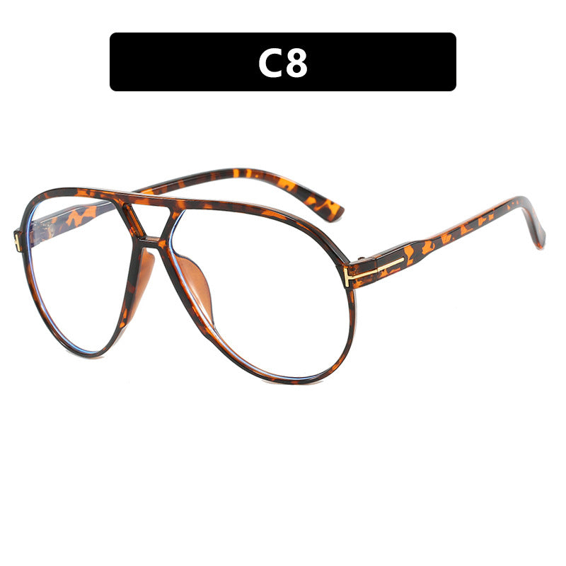 Women's fashionable sunglasses in stylish pilot look Bowlift