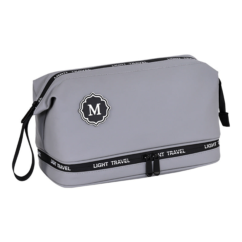 Cosmetic bag with practical compartment design Bowlift