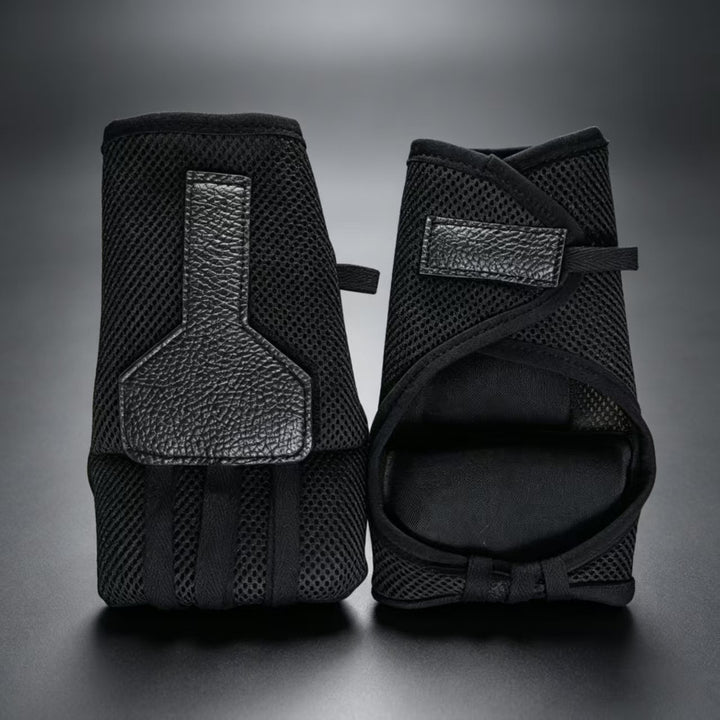 Premium Boxing & Combat Sparring Gloves Bowlift