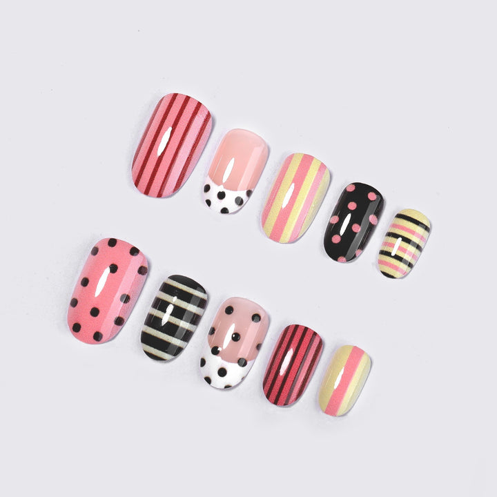 Creative nail art set with different designs Bowlift