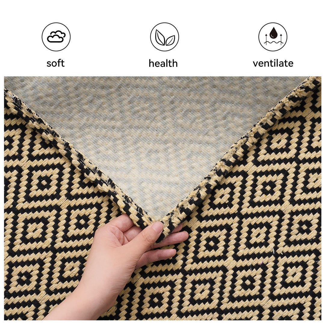 Geometric Pattern Runner Rug