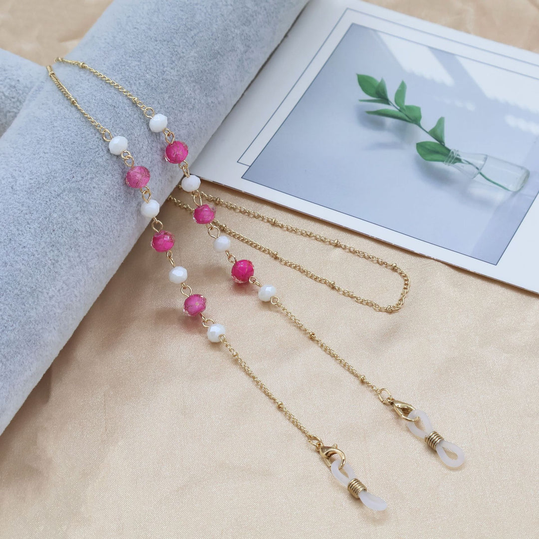 Fashionable Eyewear Chain Bowlift
