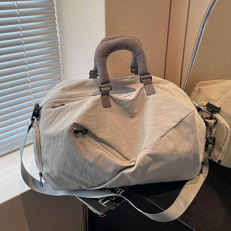 Premium Multi-Pocket Travel Duffle Bag Bowlift