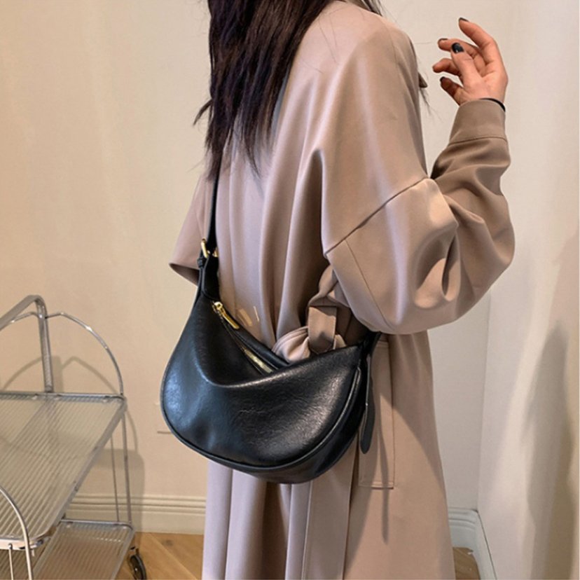 Sleek Crescent Shaped Crossbody Bag Bowlift