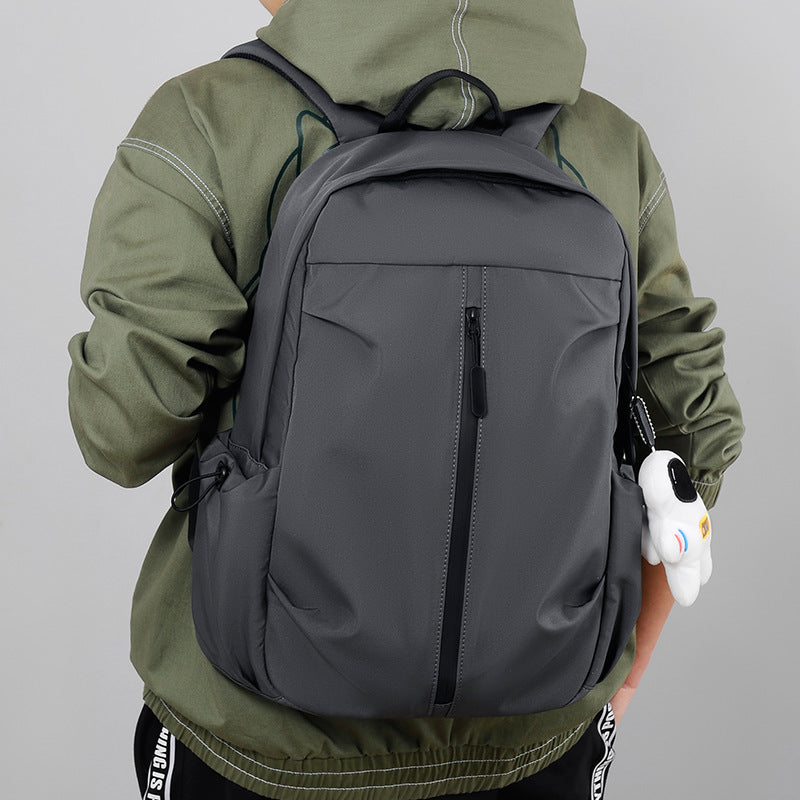 Light Urban Backpack with Multiple Pockets and Ergonomic Bowlift