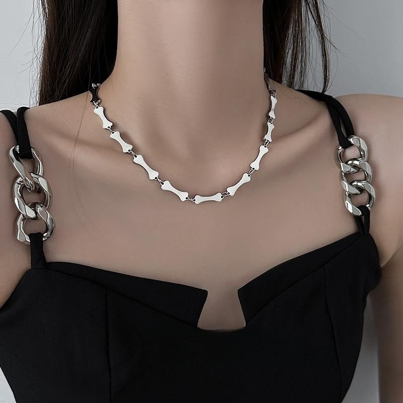 Elegant Link Chain Necklace Bowlift