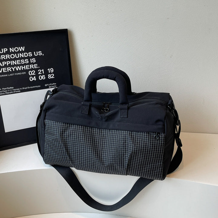 Women's spacious sport and travel bag Bowlift
