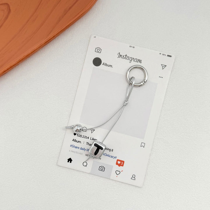 Stylish Pendant Keychain Bowlift