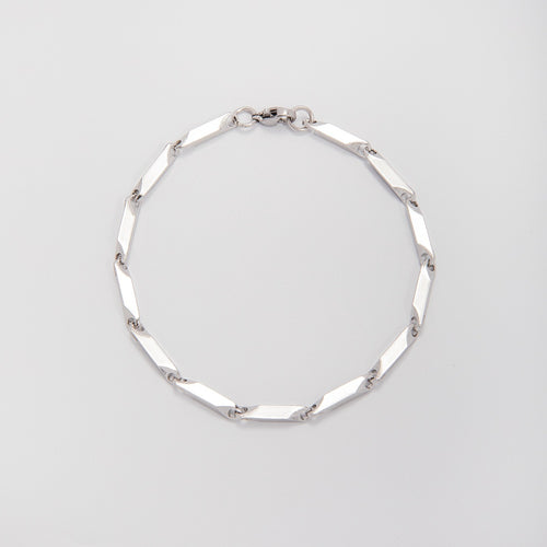 Distinctive Geometric Chain Bracelet Bowlift