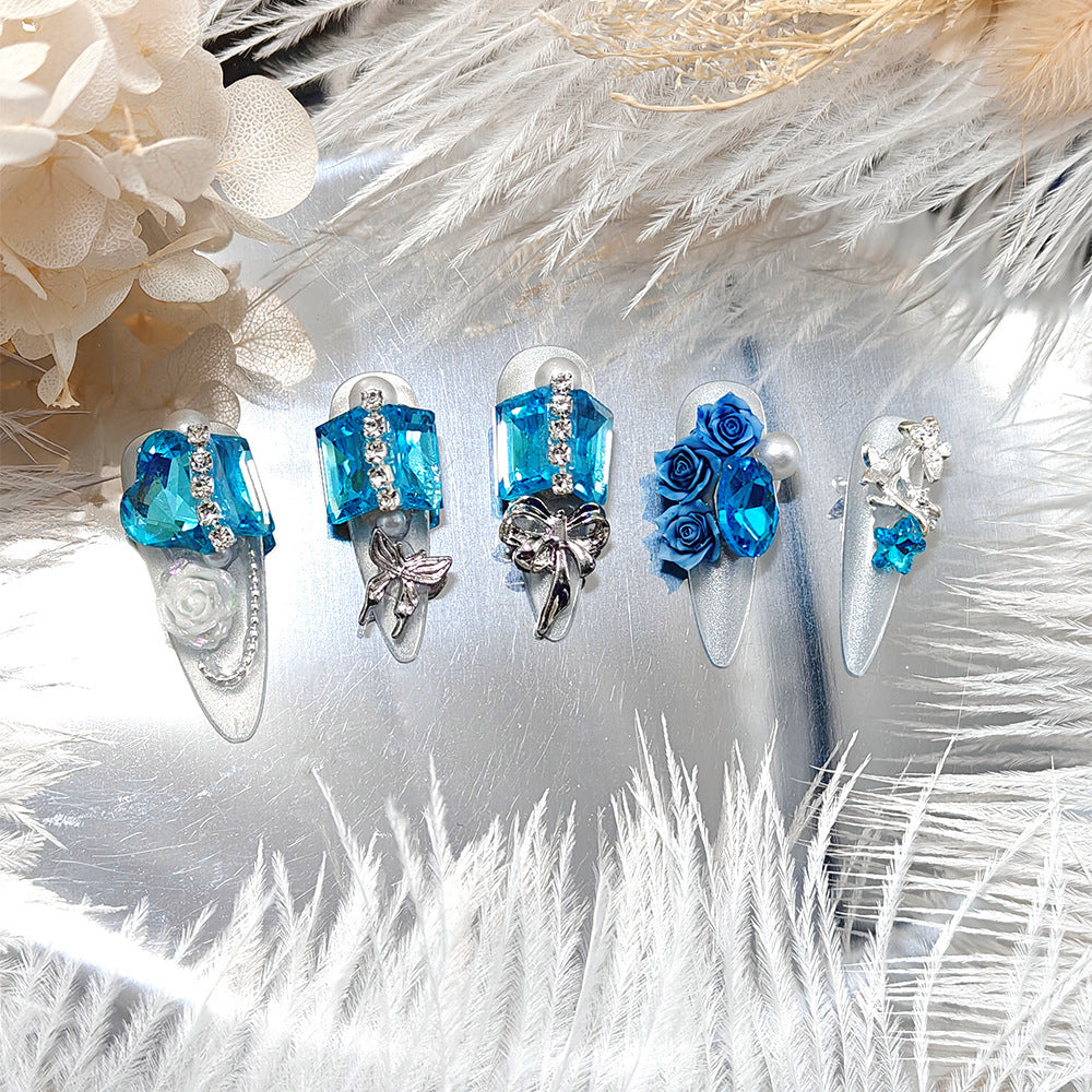 Nail Art Set with Glamorous Decorations Bowlift