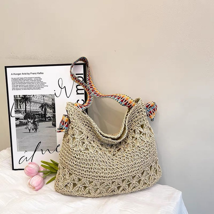 Handmade crochet shoulder bag Bowlift