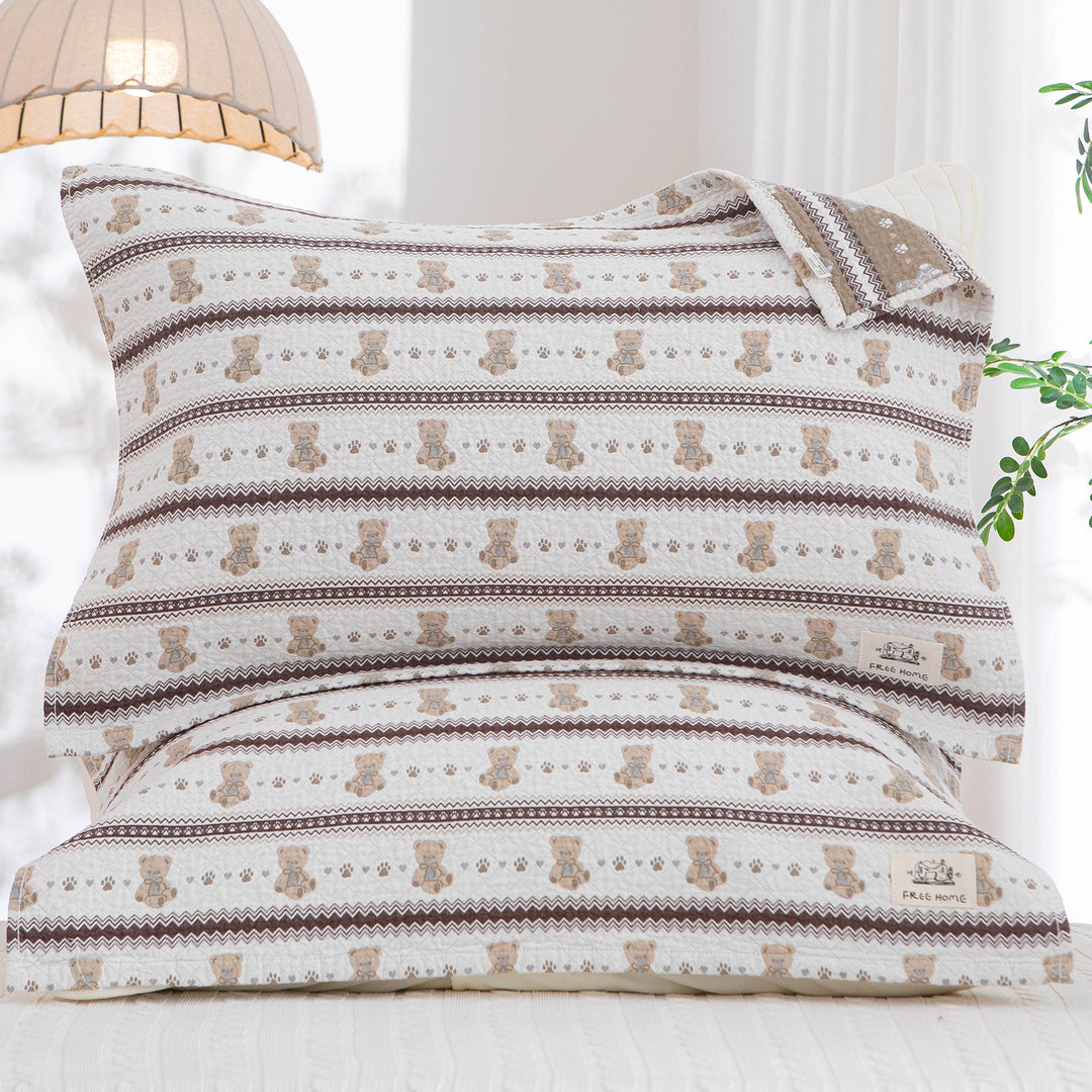 Ladies pillowcase with playful horse motif Bowlift