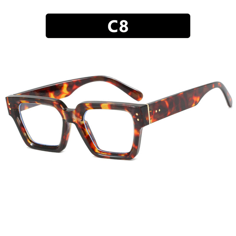 Women's trendy sunglasses in elegant oversized design Bowlift
