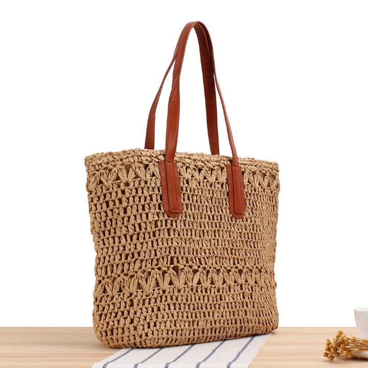Shopping bag made of woven natural material Bowlift