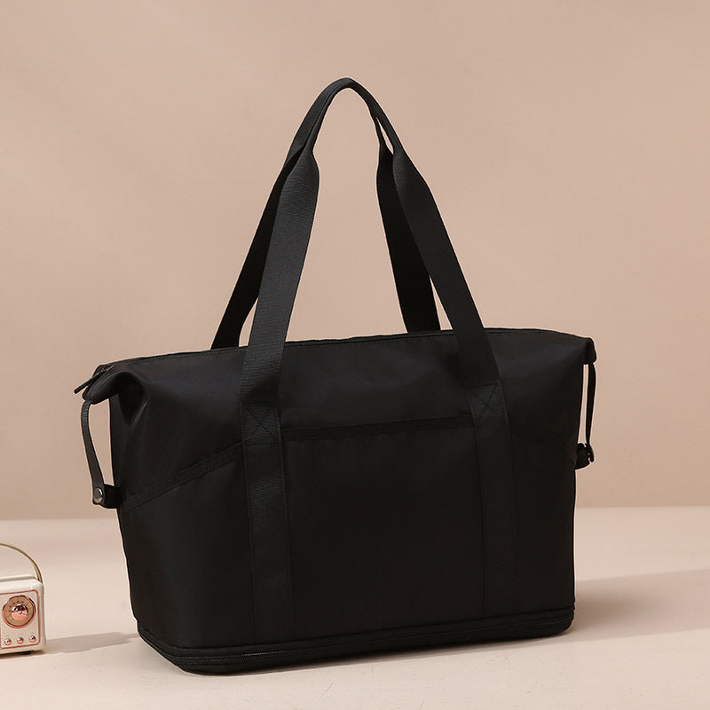 Spacious and Functional Shopping Bag Bowlift