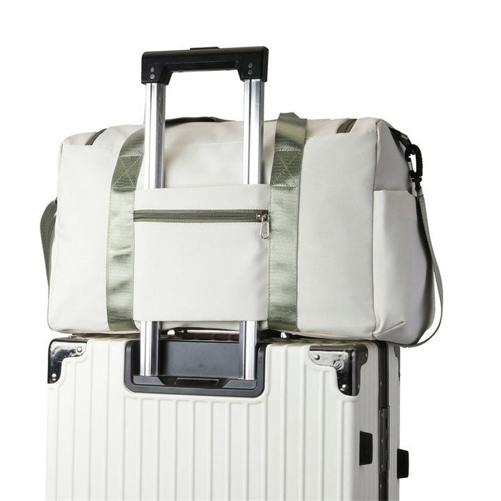 Comfortable and Spacious Sports Bag Bowlift