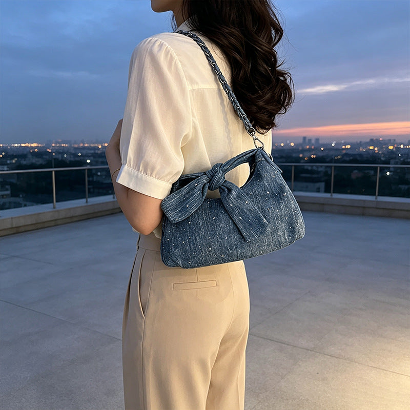 Stylish Bow-Embellished Handbag Bowlift