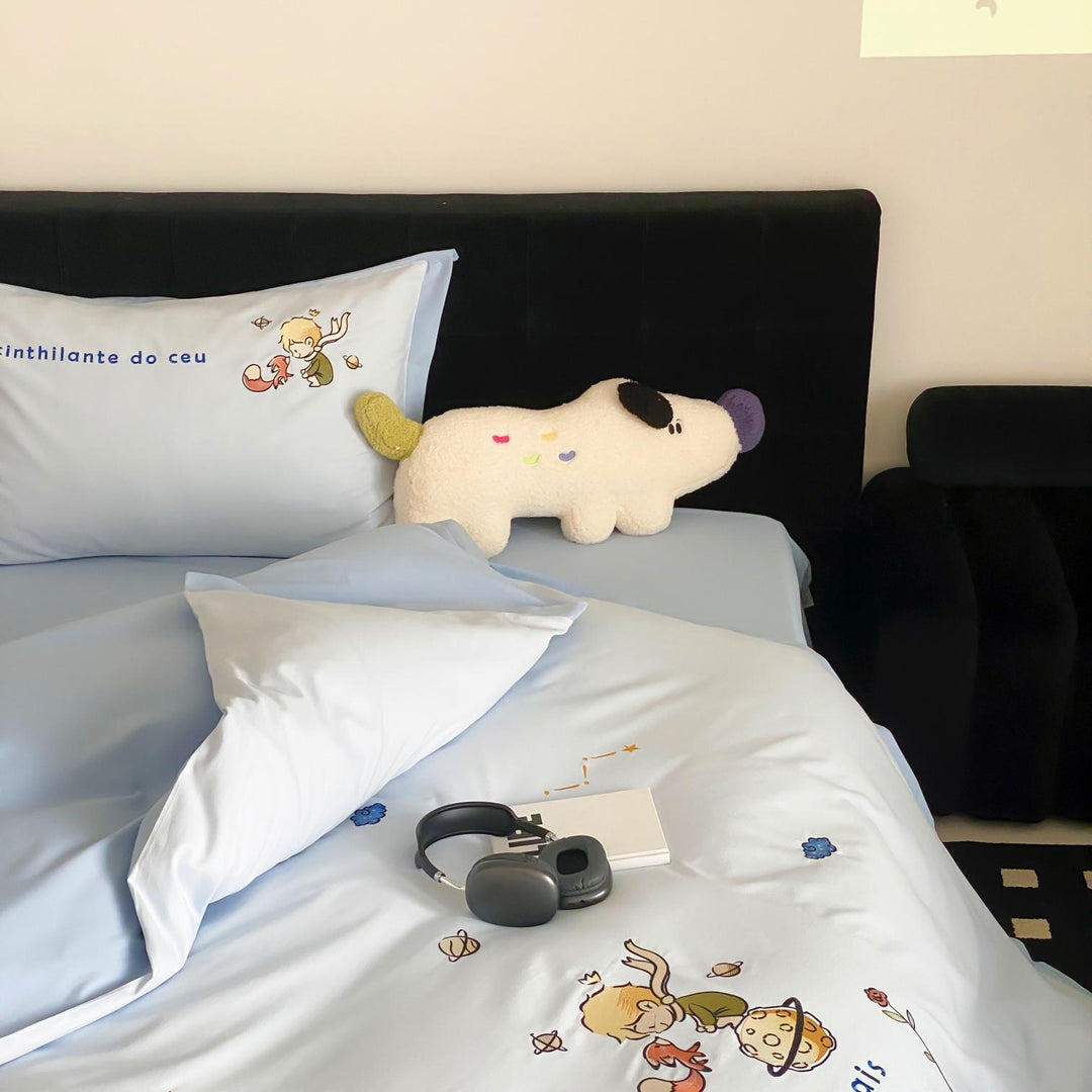 Children's bedding set made of cotton satin with loving illustrations and soft pillowcases