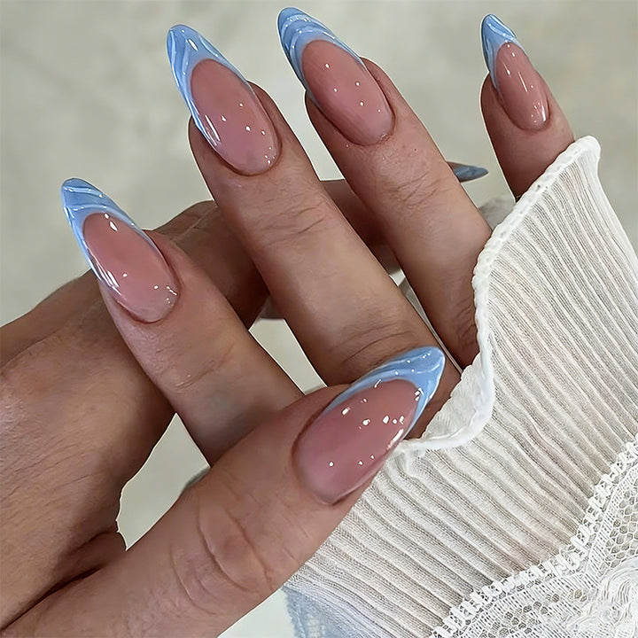 Elegant artificial nails with curved tips Bowlift