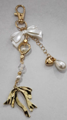 Decorative Heart and Bow Charm Keychain Bowlift