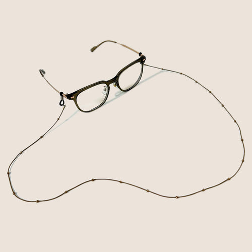 Lightweight Beaded Eyewear Retainer Bowlift