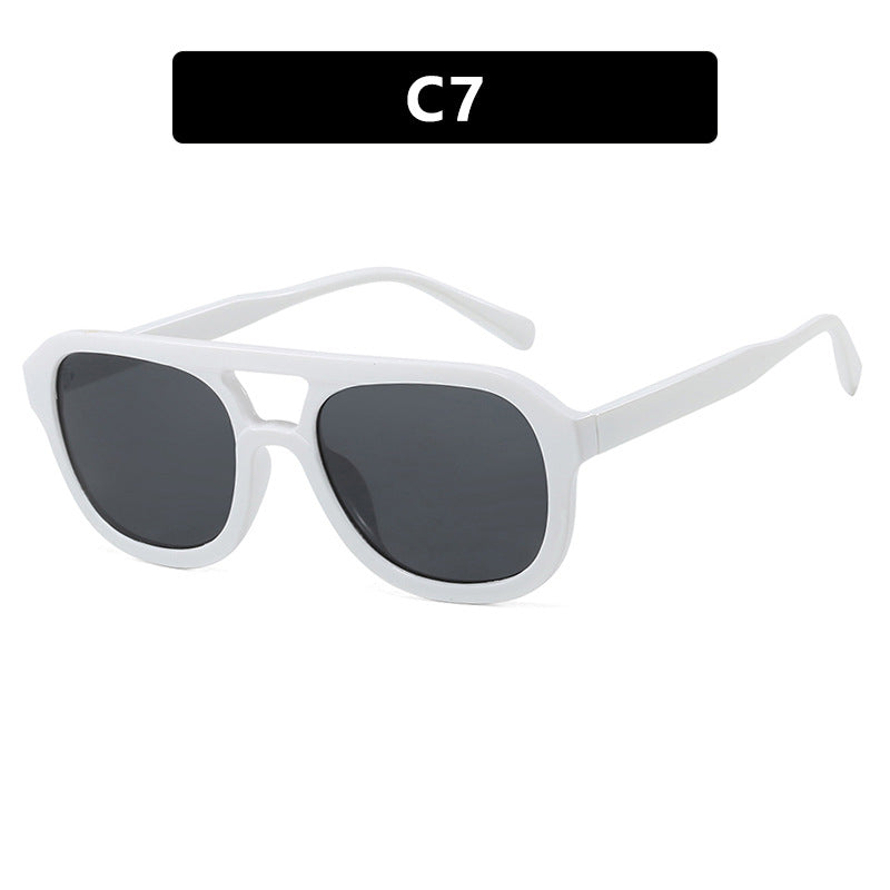 Women's fashionable sports sunglasses with wide, flexible frame Bowlift