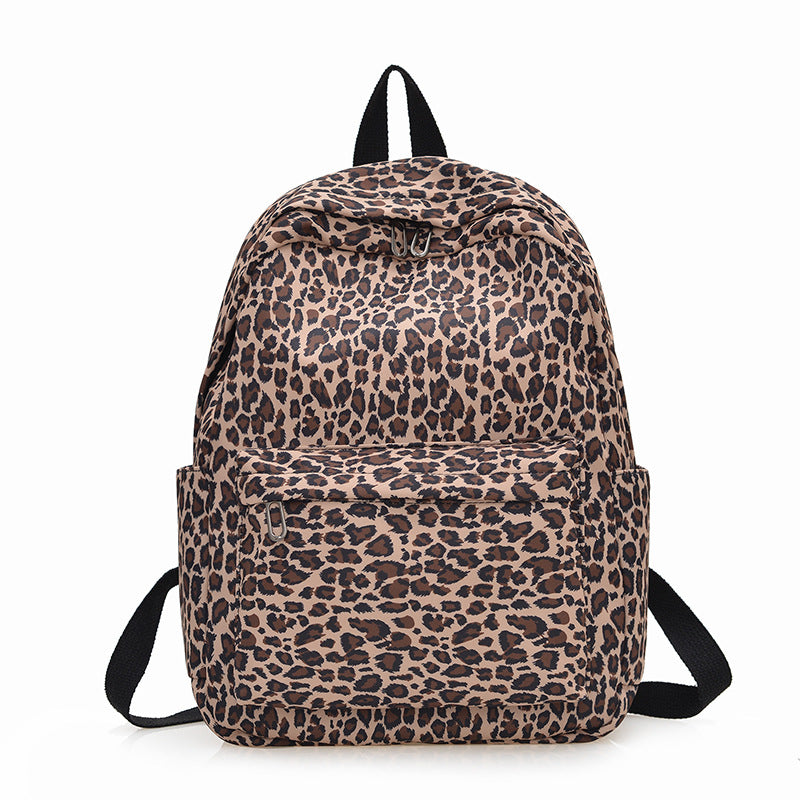 Stylish Backpack in Leopard Print Bowlift