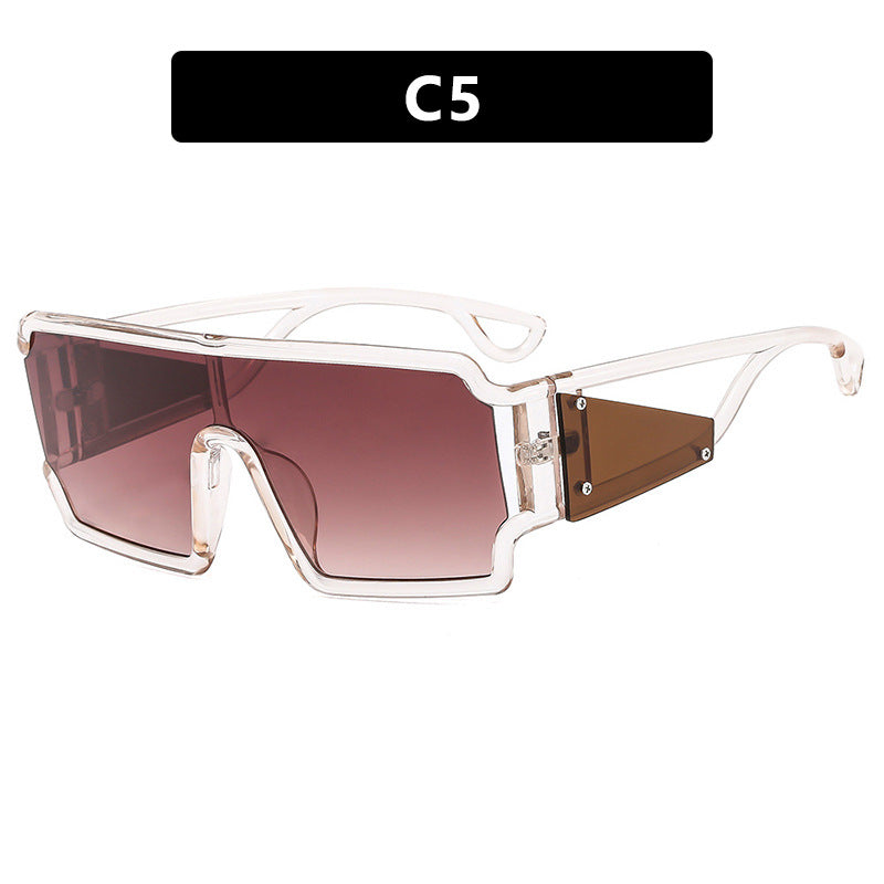 Women's fashionable sport sunglasses with futuristic design Bowlift