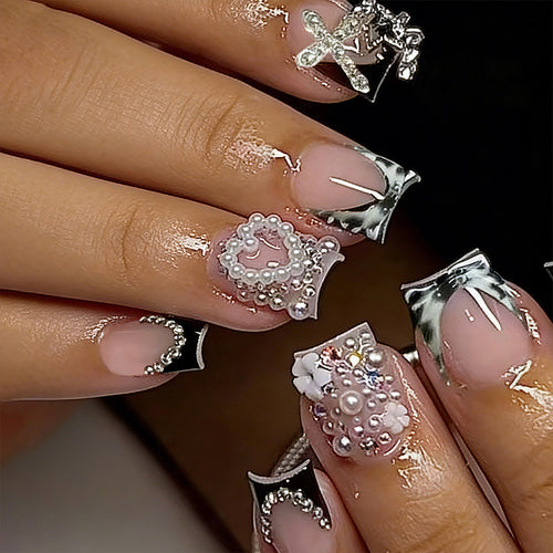 Artificial nail set with detailed 3D beads and glamorous design Bowlift