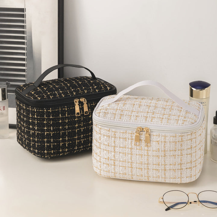 Elegant Travel Cosmetic Case Bowlift