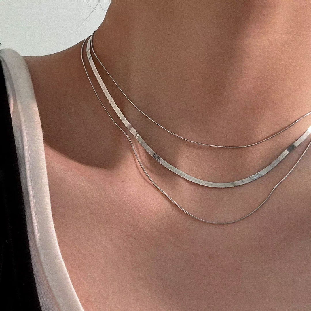 Triple Layered Chain Necklace Bowlift