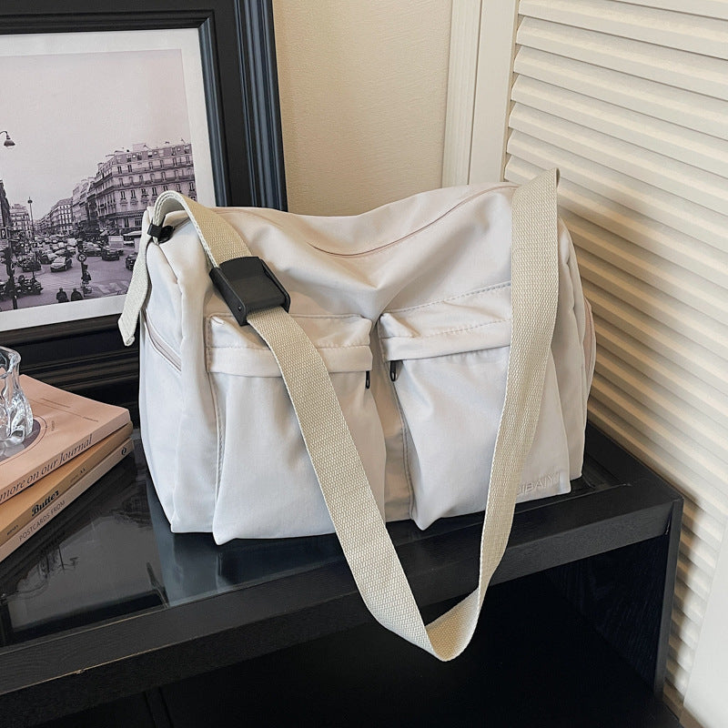 Multi-Pocket Travel