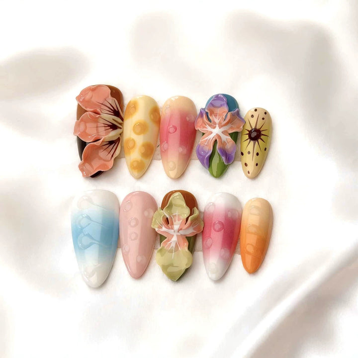 Artistic Floral Press-On Nails Set  1791774256