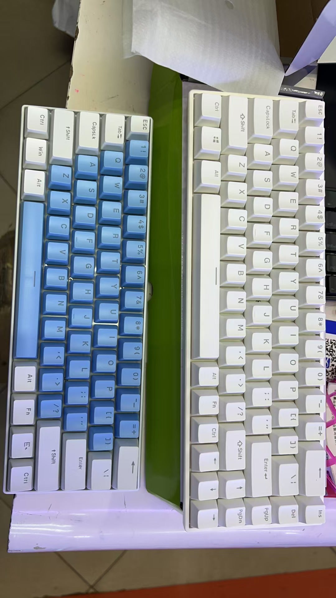 Compact Mechanical Keyboard Bowlift