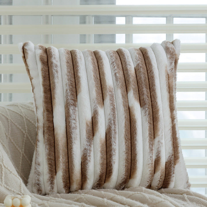 Square cushion cover Bowlift made of mottled tweed-boucle weaving with fine piping edge