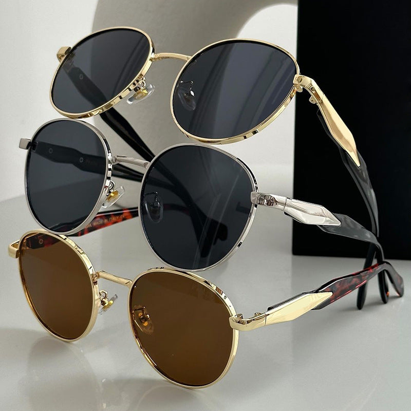 Vintage Inspired Round Frame Sunglasses Bowlift