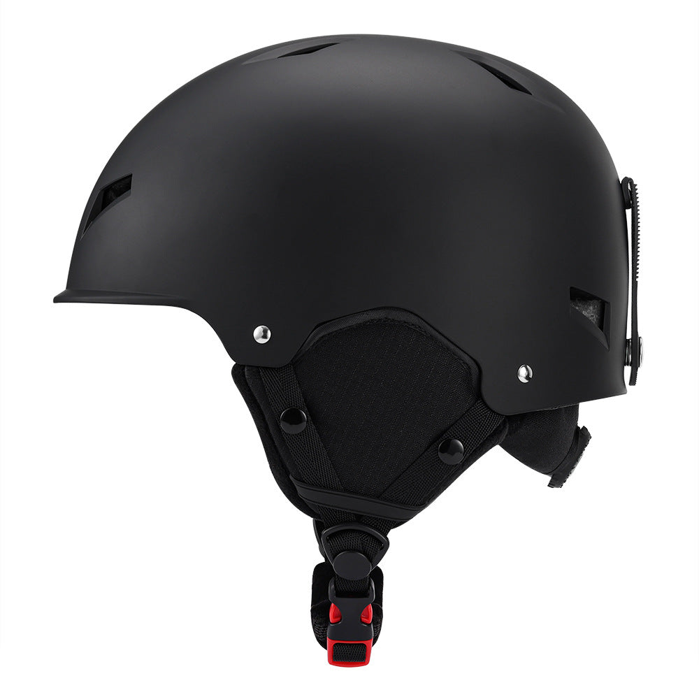 Protective Sports Helmet Bowlift