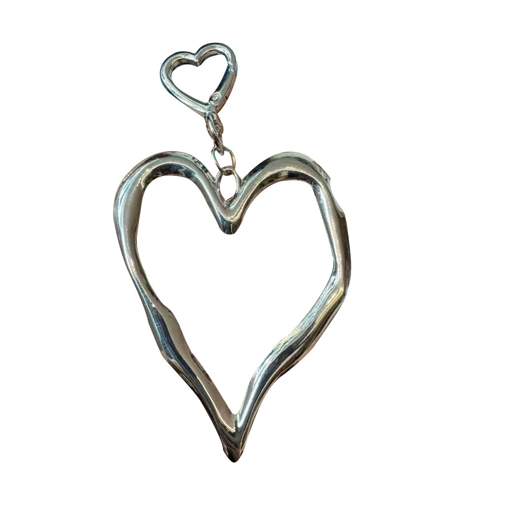 Heart-Shaped Keychain Holder Bowlift