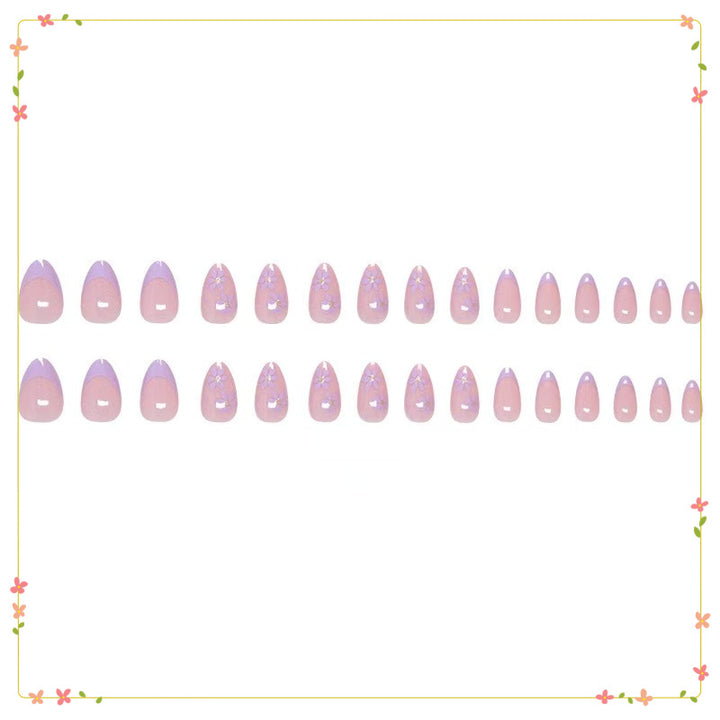 Creative artificial nails with floral accents Bowlift