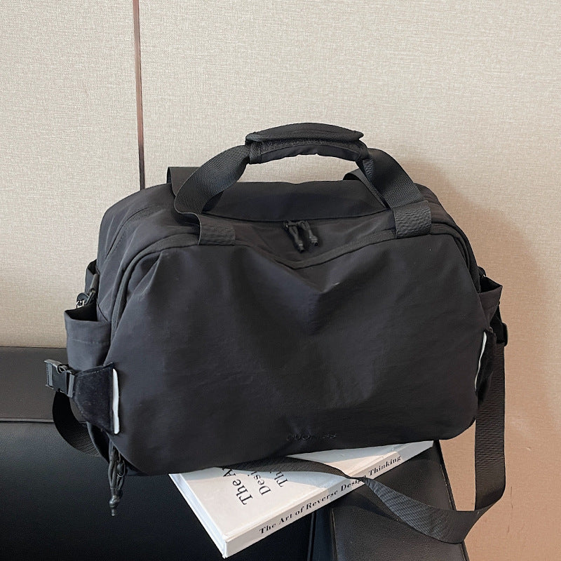 Spacious Multi-Functional Travel Duffel