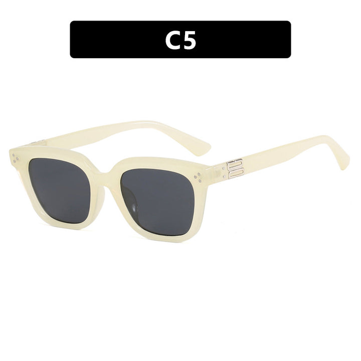 Women's fashionable square sunglasses with stylish frame and brown lenses Bowlift