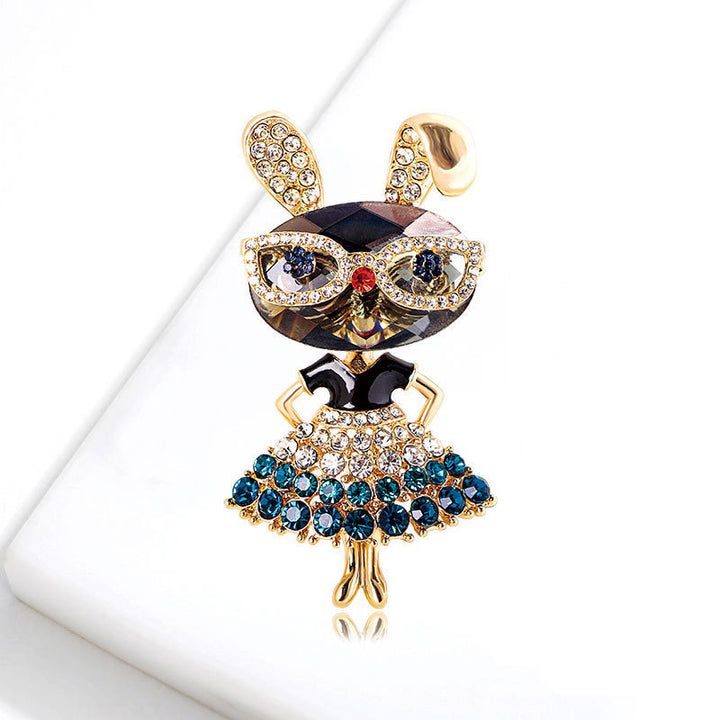Decorative Animal Brooch Bowlift
