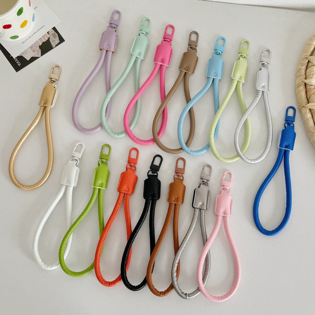 Stylish keychain Bowlift